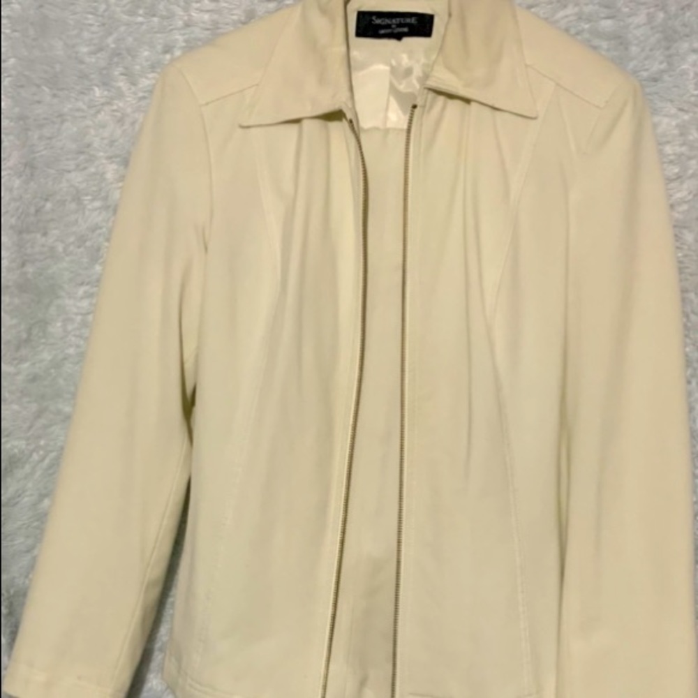 Signature by Larry Levine Pantsuit